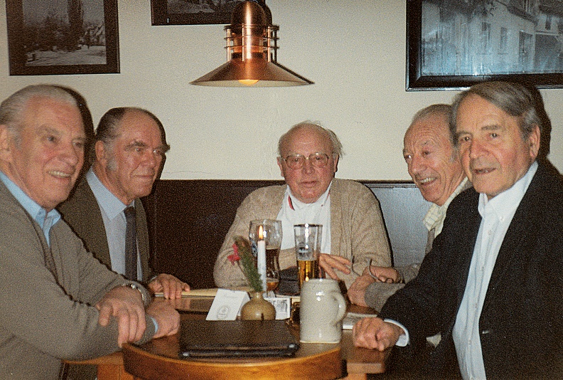 Auflösung der Kyffhäuser-Kameradschaft Handschuhsheim am 16.5.1990. Die letzten Mitglieder: Ernst Grün, Herr Mordhorst, Willy Kücherer, Herr Rück, .Josef Grüber, Archiv, rotes Album Bild1486.jpg
